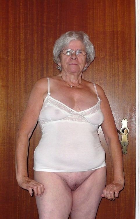 Very old nude grandmother pic