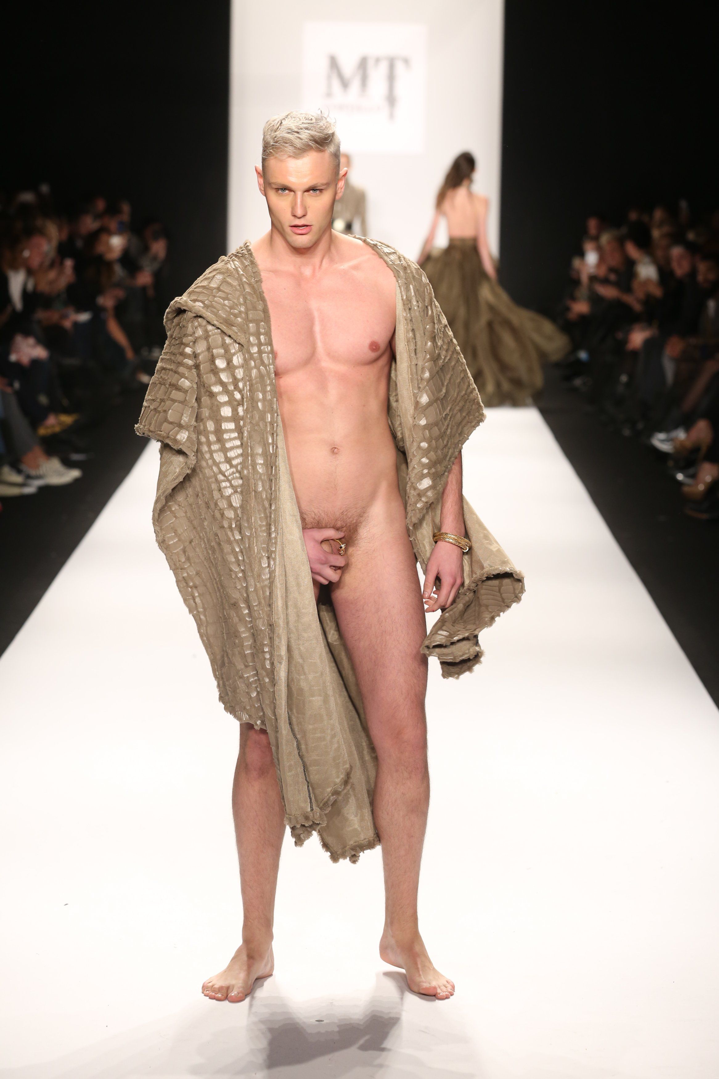 Naked fashion show models catwalk 100% Comments: 3