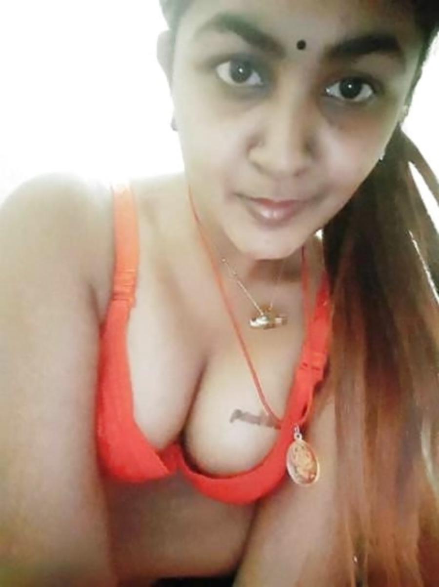 galleries desi bhabhi naked selfie