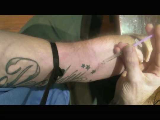 Grenade reccomend meth intravenous injection
